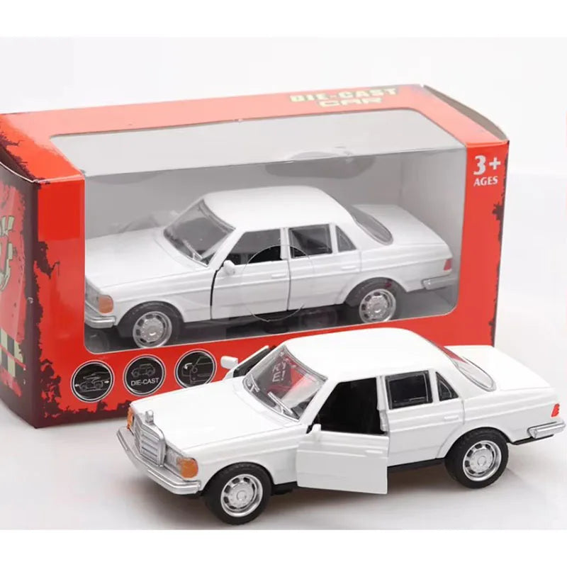 1/36 E-Class W123 Classical Car Retro Autos Pull Back Function Model 2 Doors Opened Simulation Kids Toys with Original Box