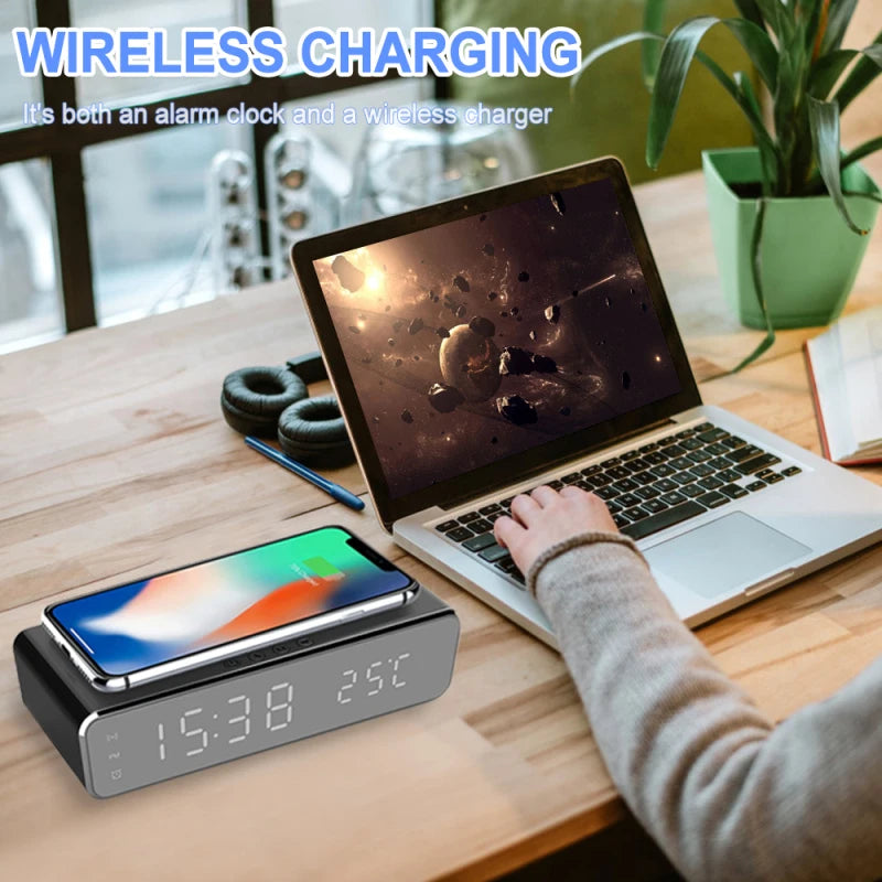 Wireless Charger Time Alarm Clock LED Digital Thermometer Earphone Phone Chargers Fast Charging Dock Station for Iphone Samsung
